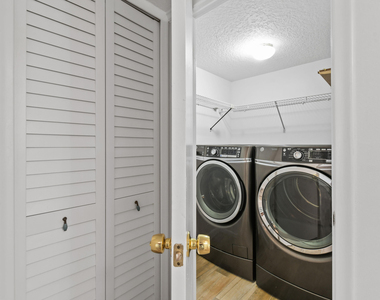 4200 N Ocean Drive - Photo Thumbnail 13