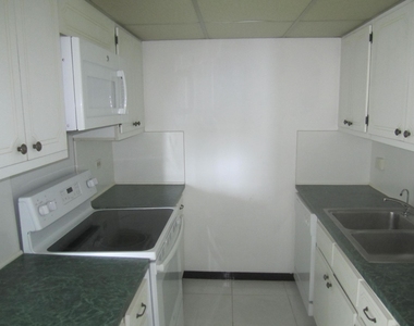 1208 Marine Way - Photo Thumbnail 7