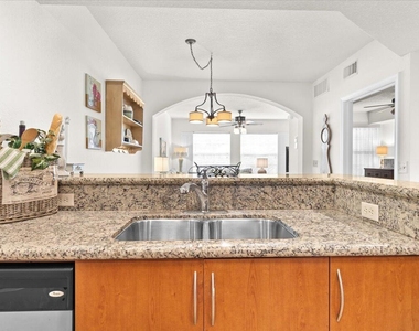 158 Sw Peacock Boulevard - Photo Thumbnail 3