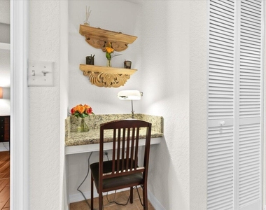 158 Sw Peacock Boulevard - Photo Thumbnail 6