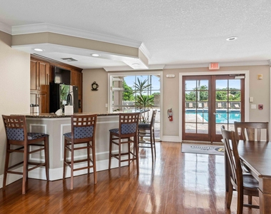 158 Sw Peacock Boulevard - Photo Thumbnail 24