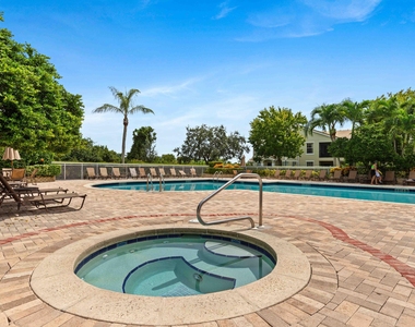 158 Sw Peacock Boulevard - Photo Thumbnail 19