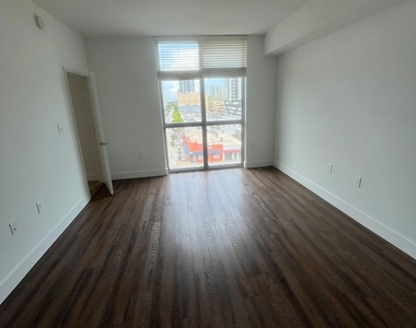 140 S Dixie Highway - Photo Thumbnail 2