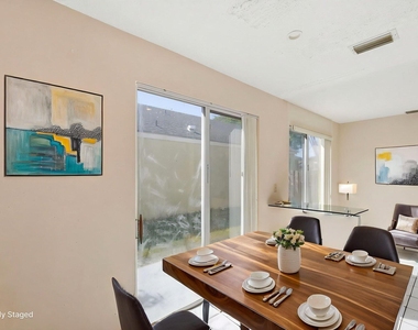 1239 Sussex Street - Photo Thumbnail 13