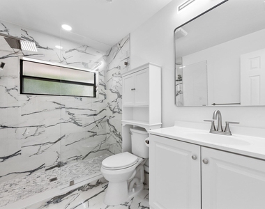 9718 Lancaster Place - Photo Thumbnail 8