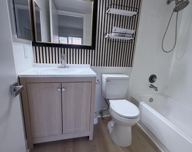 100 Sw 132nd Way - Photo Thumbnail 1
