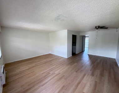100 Sw 132nd Way - Photo Thumbnail 5