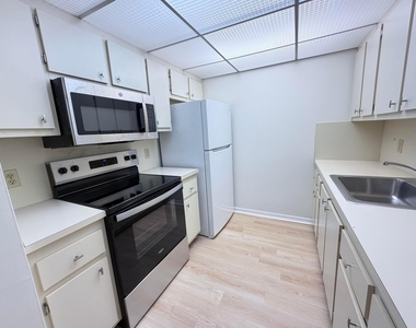 100 Sw 132nd Way - Photo Thumbnail 3