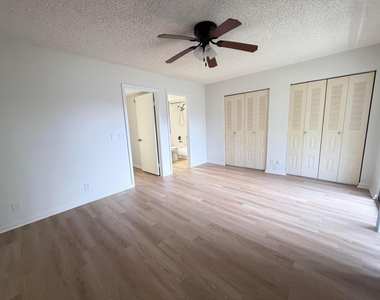 100 Sw 132nd Way - Photo Thumbnail 10