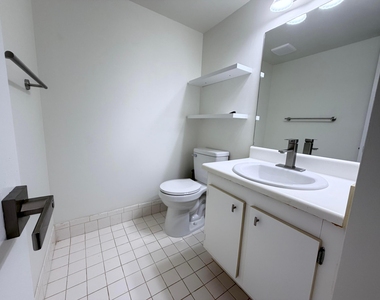 100 Sw 132nd Way - Photo Thumbnail 7