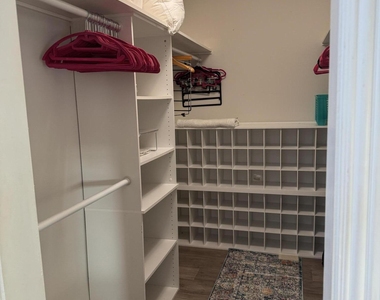 3209 Norfolk Street - Photo Thumbnail 15