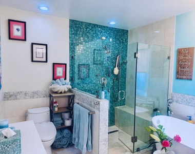 3209 Norfolk Street - Photo Thumbnail 14