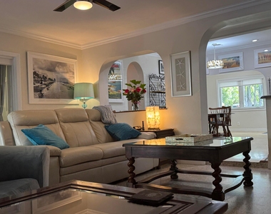 3209 Norfolk Street - Photo Thumbnail 33