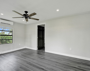 234 Ne 14th Avenue - Photo Thumbnail 4