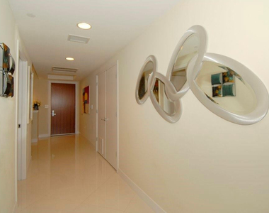 2821 N Ocean Boulevard - Photo Thumbnail 18