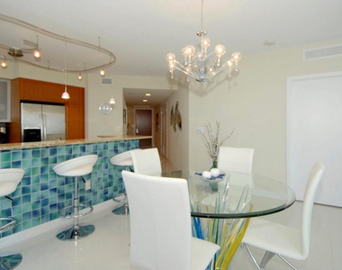2821 N Ocean Boulevard - Photo Thumbnail 21
