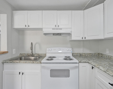 234 Ne 14th Avenue - Photo Thumbnail 12
