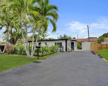 234 Ne 14th Avenue - Photo Thumbnail 2