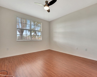 15055 Michelangelo Boulevard - Photo Thumbnail 12