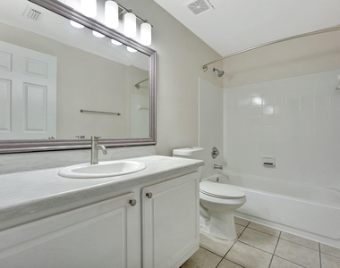 15055 Michelangelo Boulevard - Photo Thumbnail 16