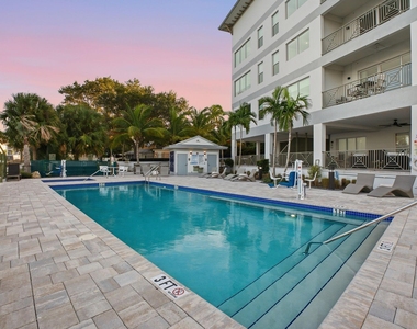 41 Sw Seminole Street - Photo Thumbnail 25
