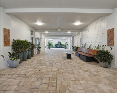 41 Sw Seminole Street - Photo Thumbnail 22