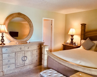 4008 Cornwall A - Photo Thumbnail 14