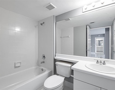 2600 S University Drive - Photo Thumbnail 14