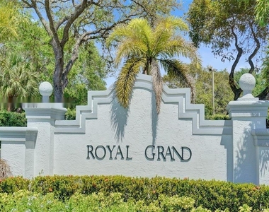 2600 S University Drive - Photo Thumbnail 6