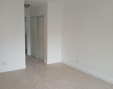 4760 Lucerne Lakes Boulevard W - Photo Thumbnail 17