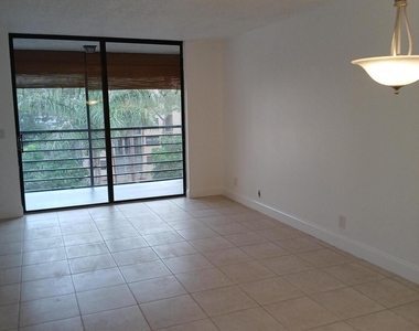 4760 Lucerne Lakes Boulevard W - Photo Thumbnail 12