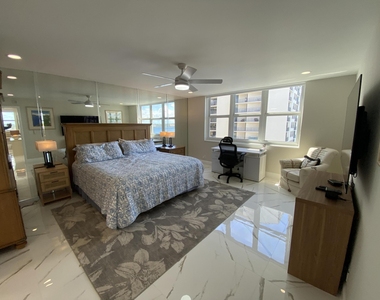 5440 N Ocean Drive - Photo Thumbnail 13