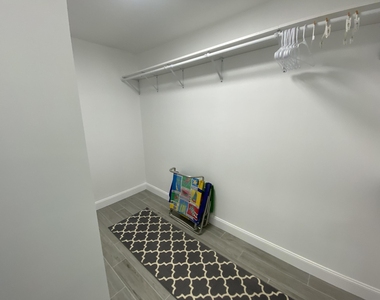 5440 N Ocean Drive - Photo Thumbnail 16
