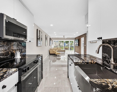 3351 Spanish Trail - Photo Thumbnail 8