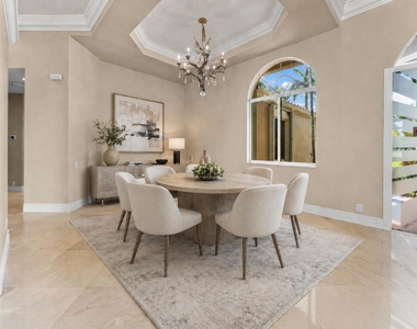 2579 Mayfair Lane - Photo Thumbnail 28