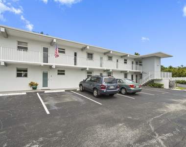 1444 Se 15th Court - Photo Thumbnail 26