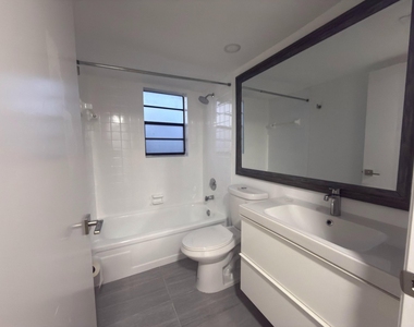 7460 Nw 18th Street - Photo Thumbnail 22
