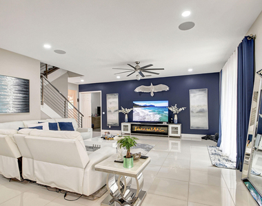 8952 Cypress Grove Lane - Photo Thumbnail 21