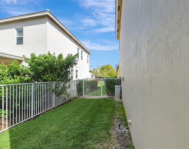 8952 Cypress Grove Lane - Photo Thumbnail 55