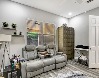 8952 Cypress Grove Lane - Photo Thumbnail 25