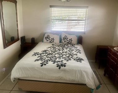 4804 Nw 49th Court - Photo Thumbnail 5
