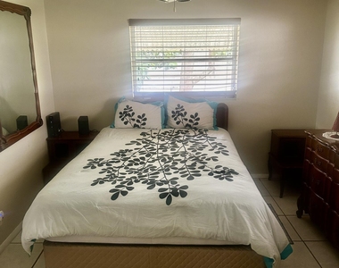 4804 Nw 49th Court - Photo Thumbnail 4