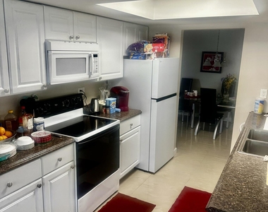 4804 Nw 49th Court - Photo Thumbnail 2