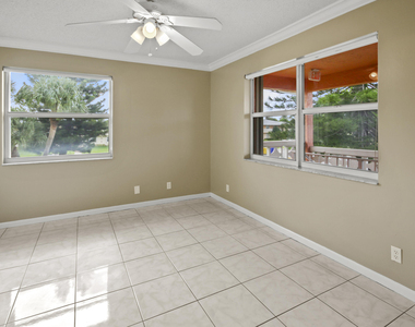 1421 Nw 20th Avenue - Photo Thumbnail 7