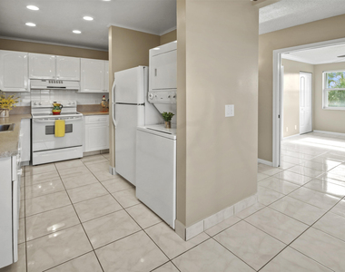 1421 Nw 20th Avenue - Photo Thumbnail 1