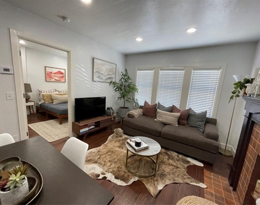 900 Nw 13th Street - Photo Thumbnail 7