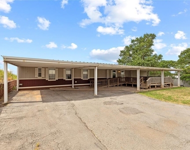 23984 E 1013 Road - Photo Thumbnail 1