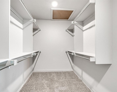 8922 Nw 109th Terrace - Photo Thumbnail 18