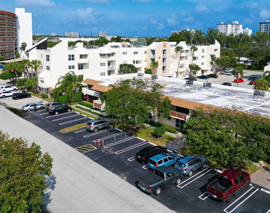 1340 Ne 28th Avenue - Photo Thumbnail 17