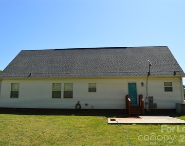118 Grain Drive - Photo Thumbnail 5